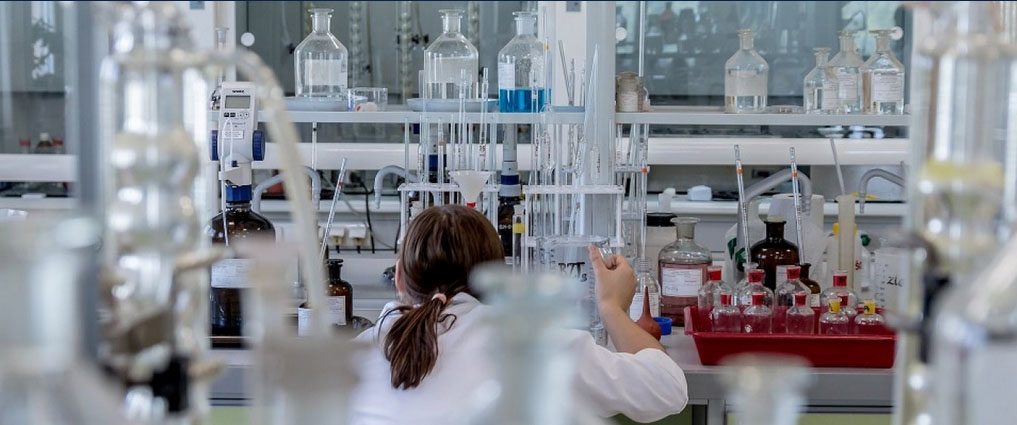 Student working in a lab.