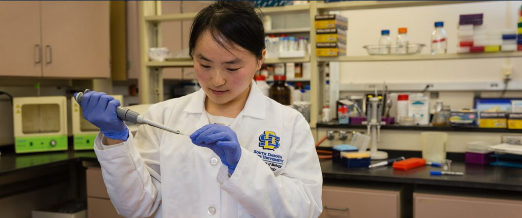 Student working in a lab.